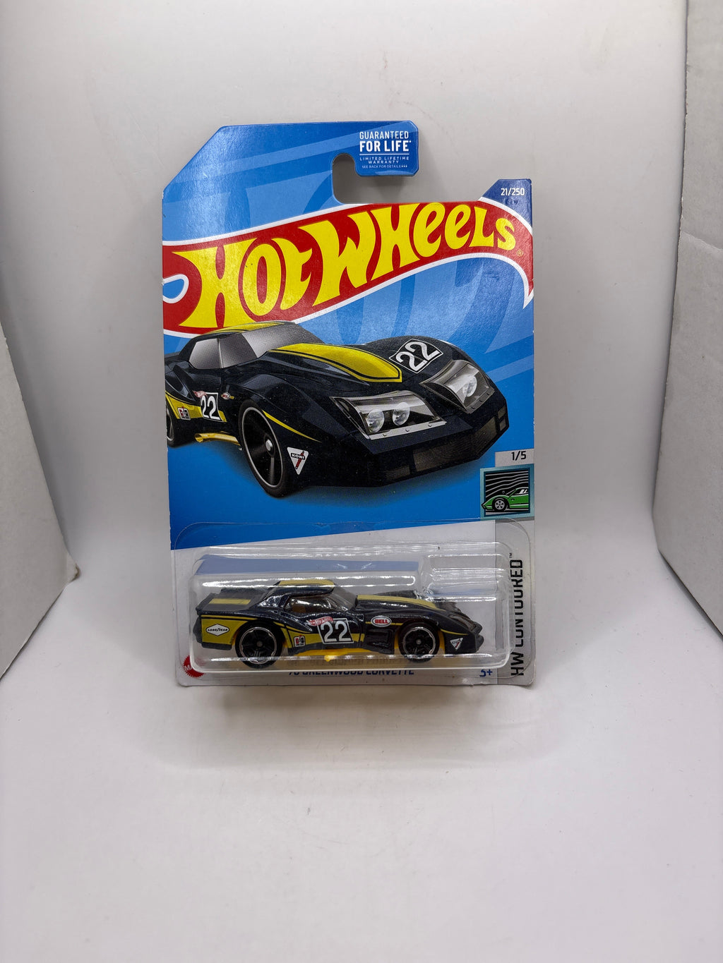 Hot Wheels 76 Greenwood Corvette Diecast