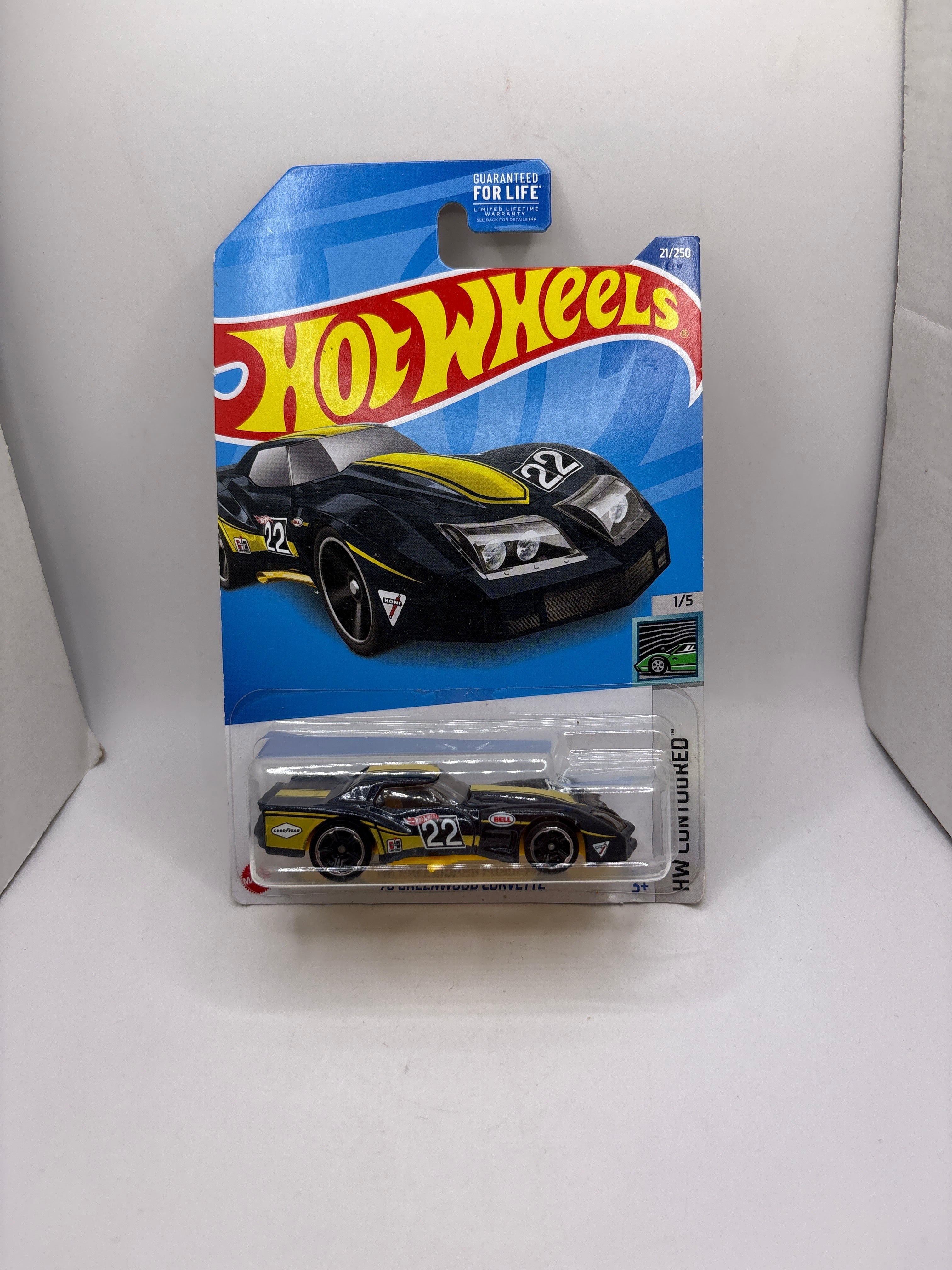 Hot Wheels 76 Greenwood Corvette Diecast