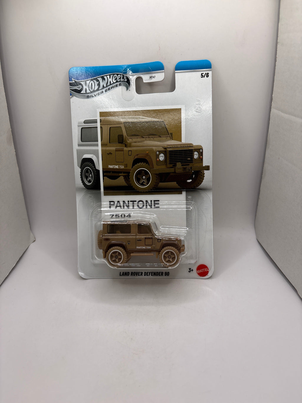 Hot Wheels Land Rover Defender 90 Diecast brown
