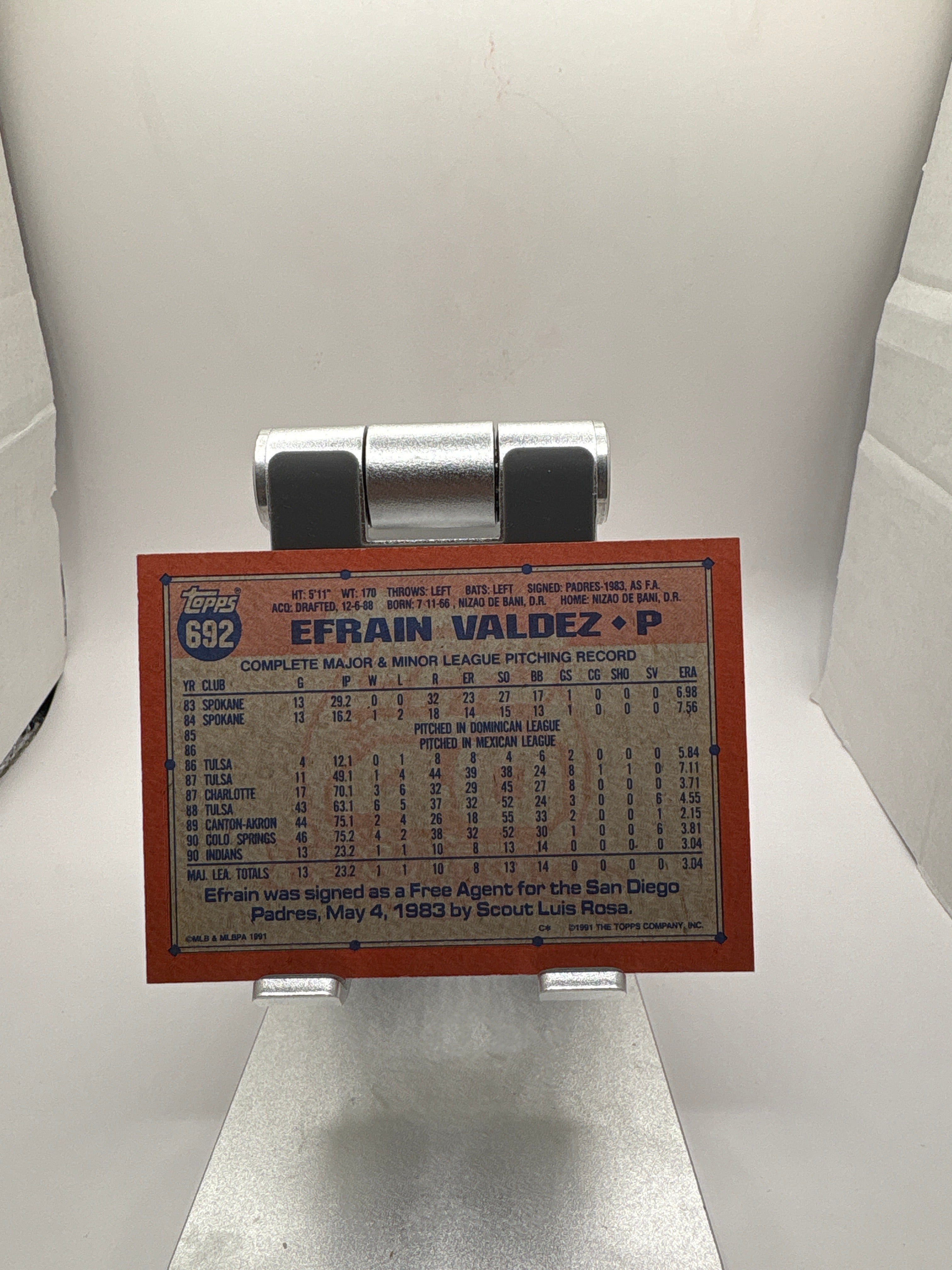 Topps Efrain Valdez