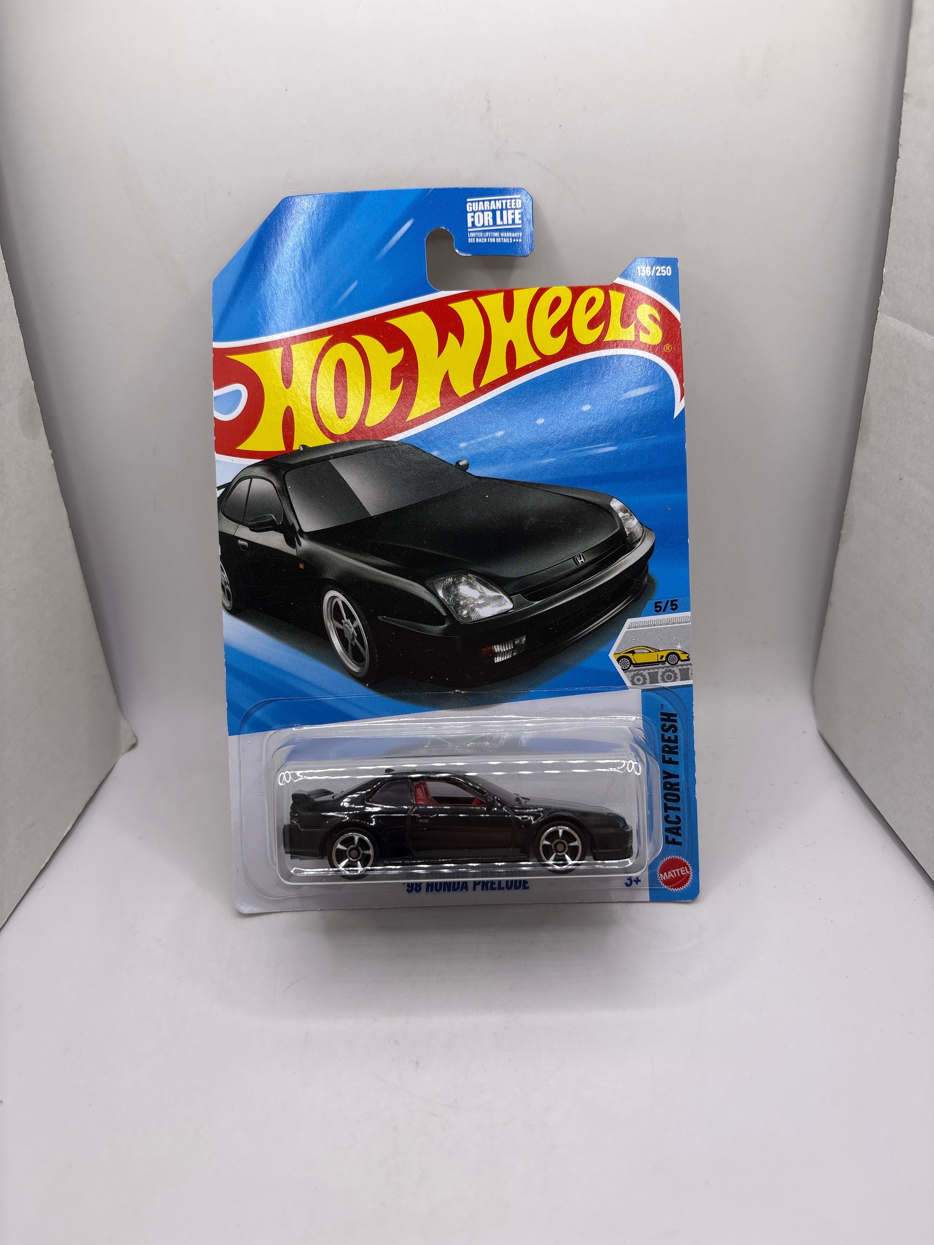 Hot Wheels 98 Honda Prelude Diecast black