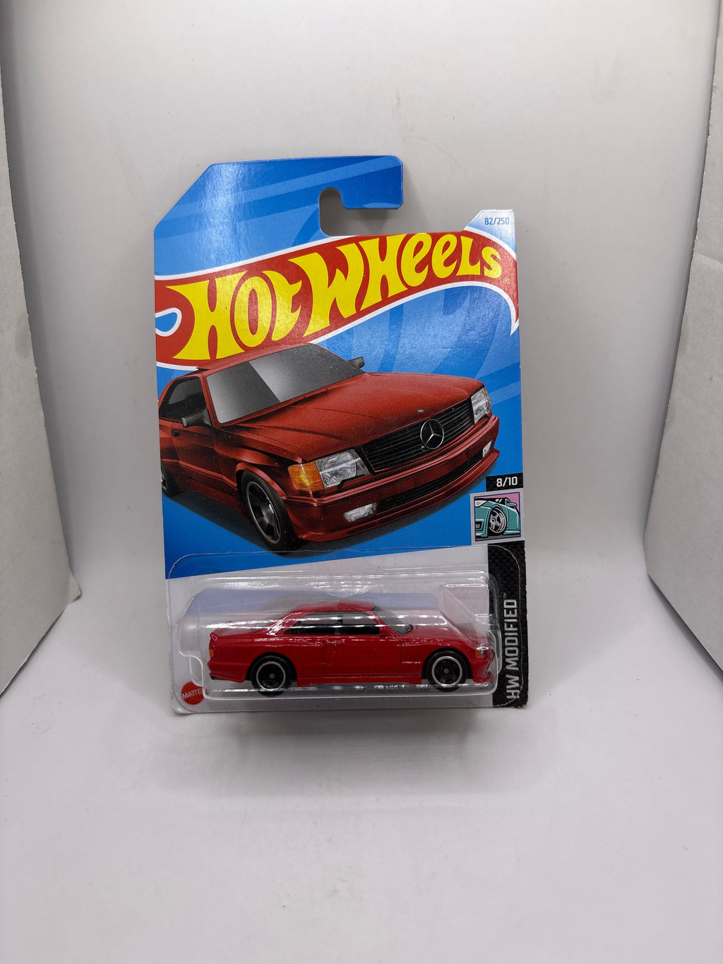 Hot Wheels 89 Mercedes-Benz 560 SEC AMG Diecast