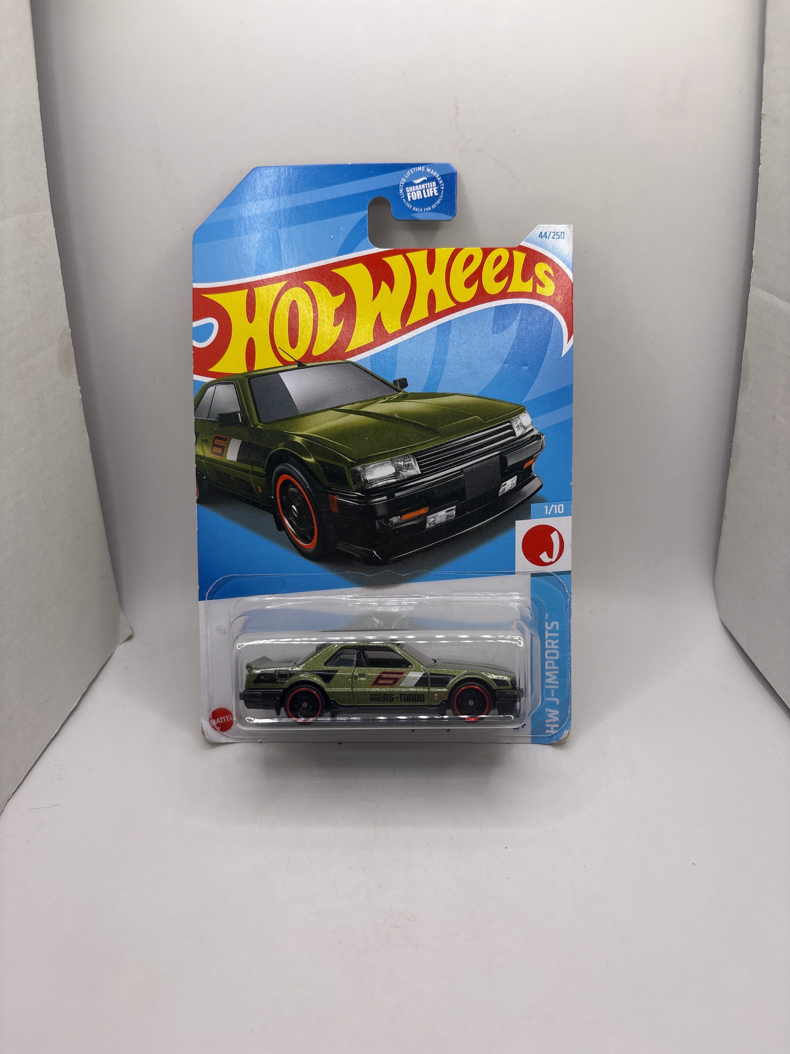 Hot Wheels Nissan Skyline RS (KDR30) Diecast