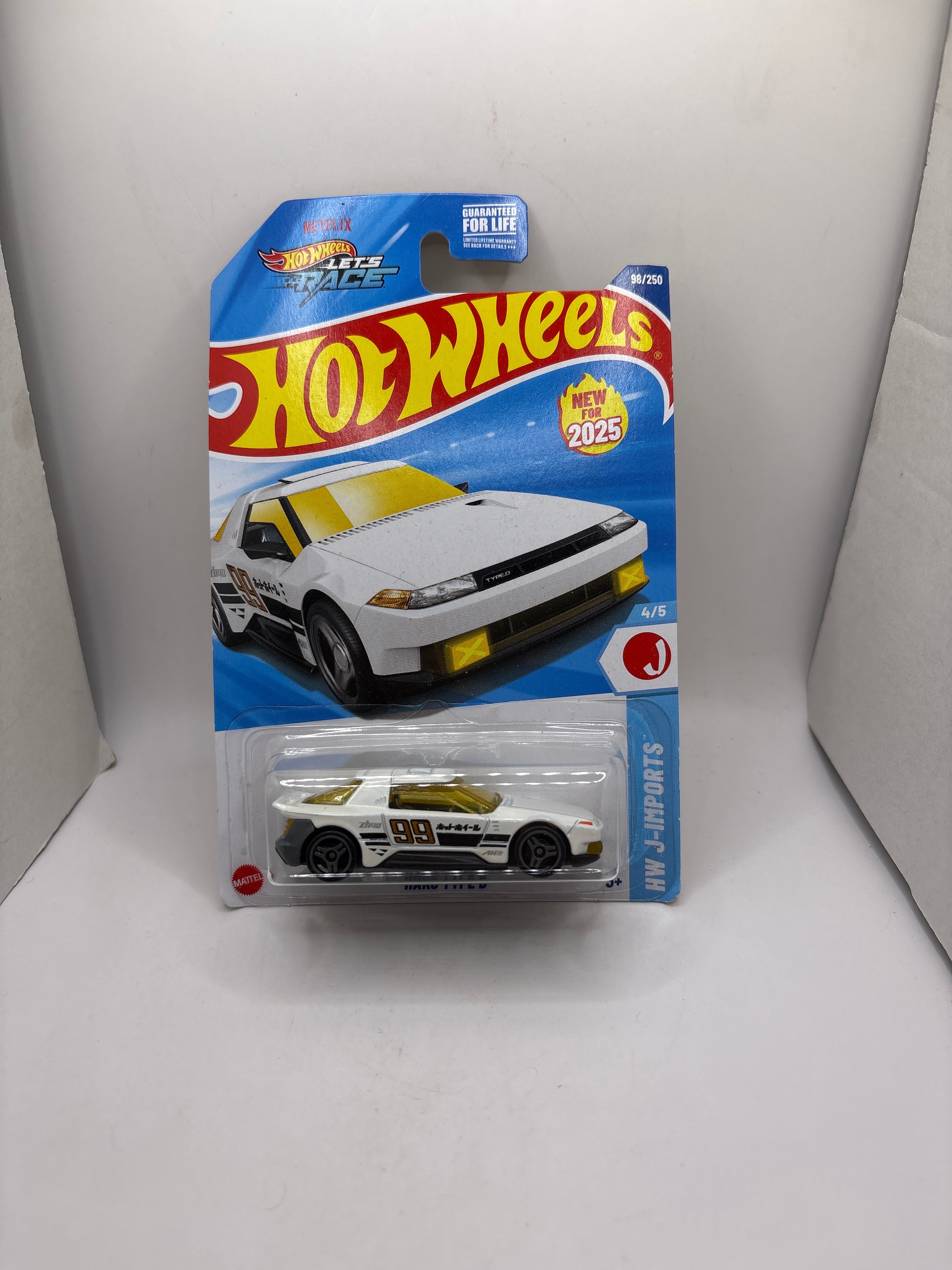 Hot Wheels Hako Type D Diecast white