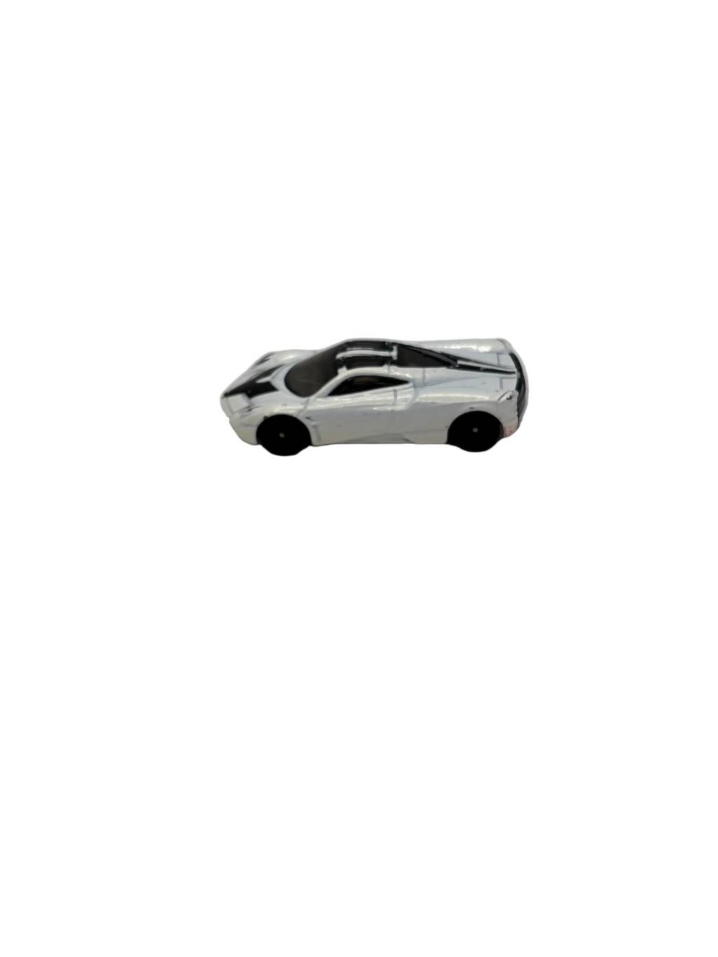 Hot Wheels Pagani Huayra Diecast white