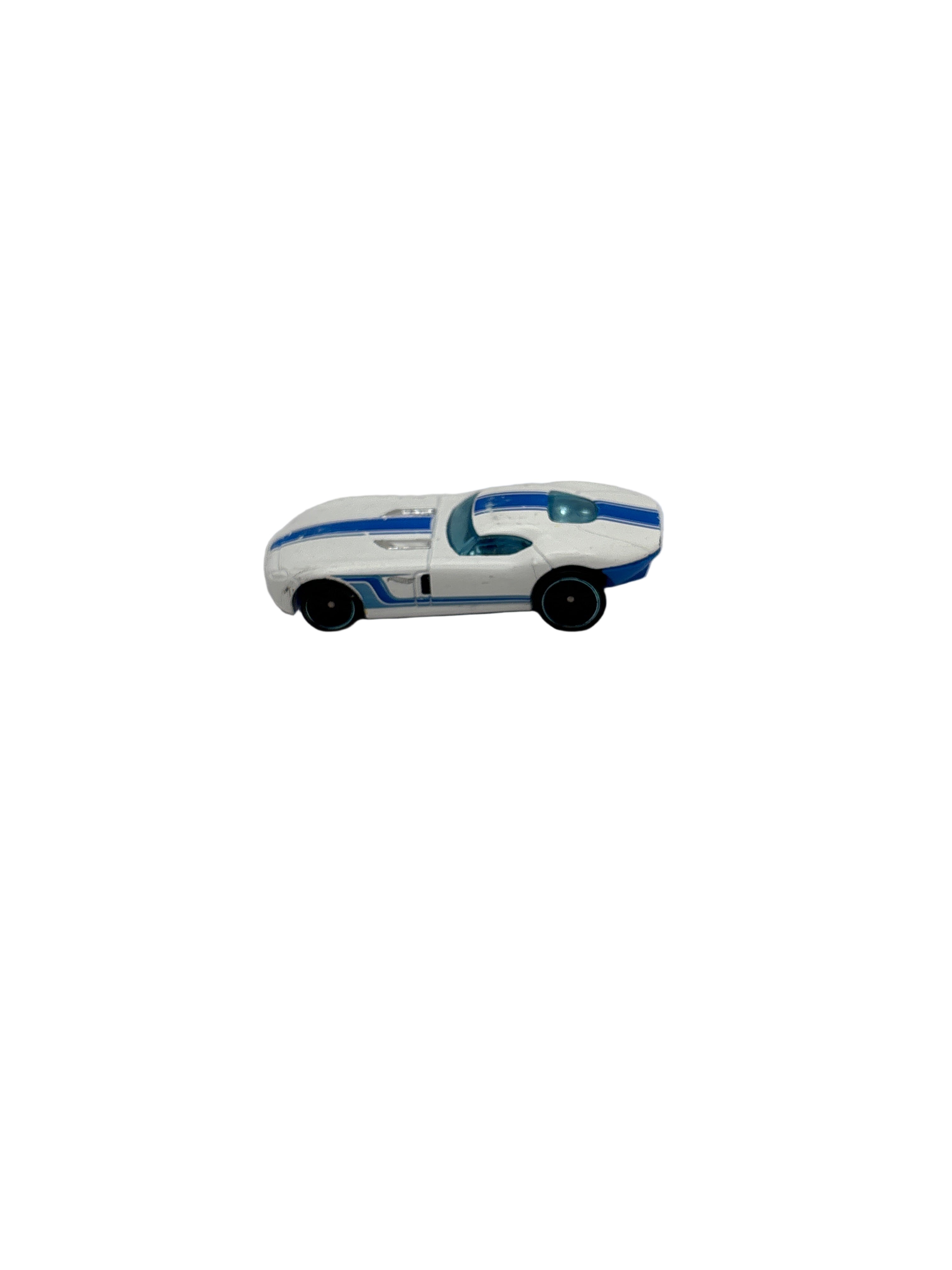Hot Wheels Fast Felion Diecast white