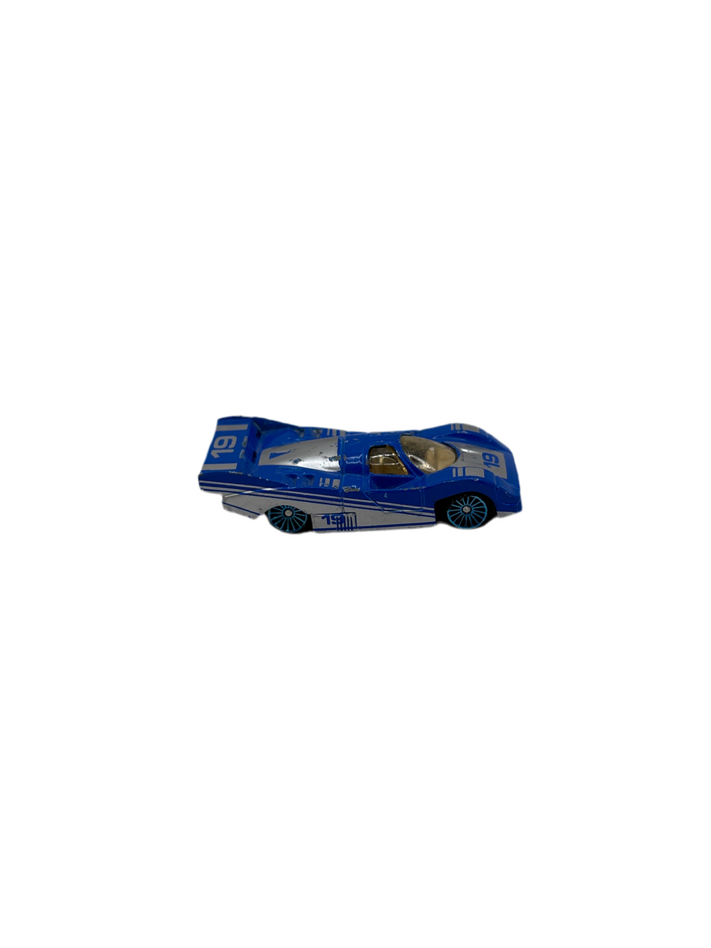 Maisto Porsche 956 Diecast blue