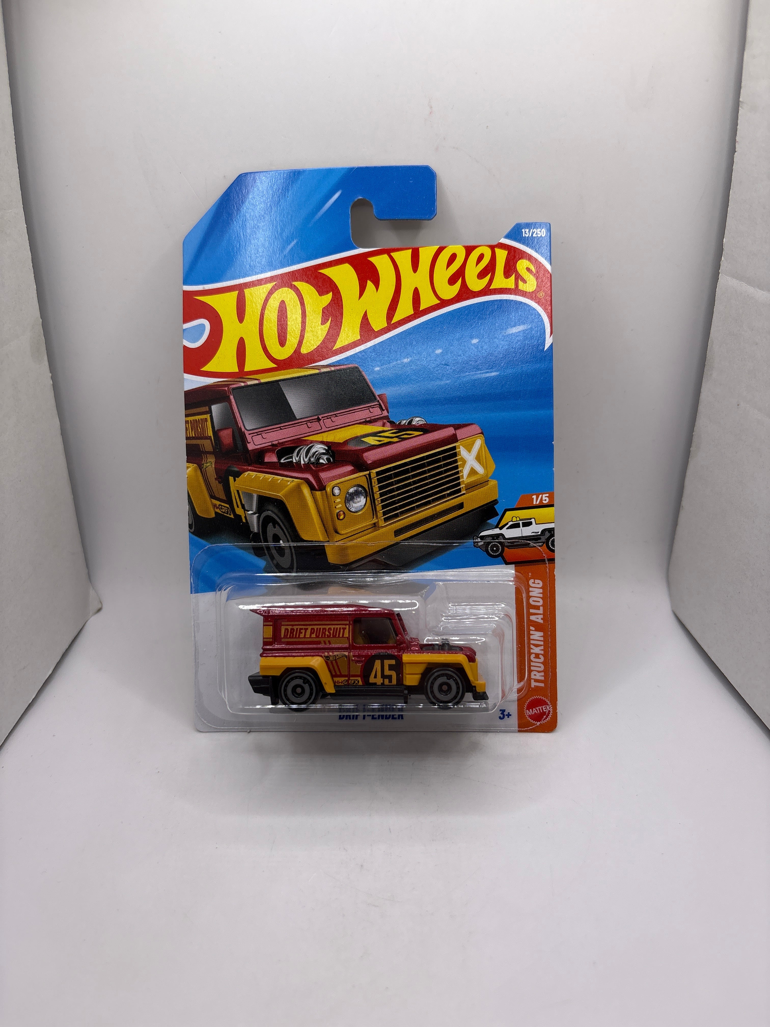 Hot Wheels Drift-Ender Diecast red