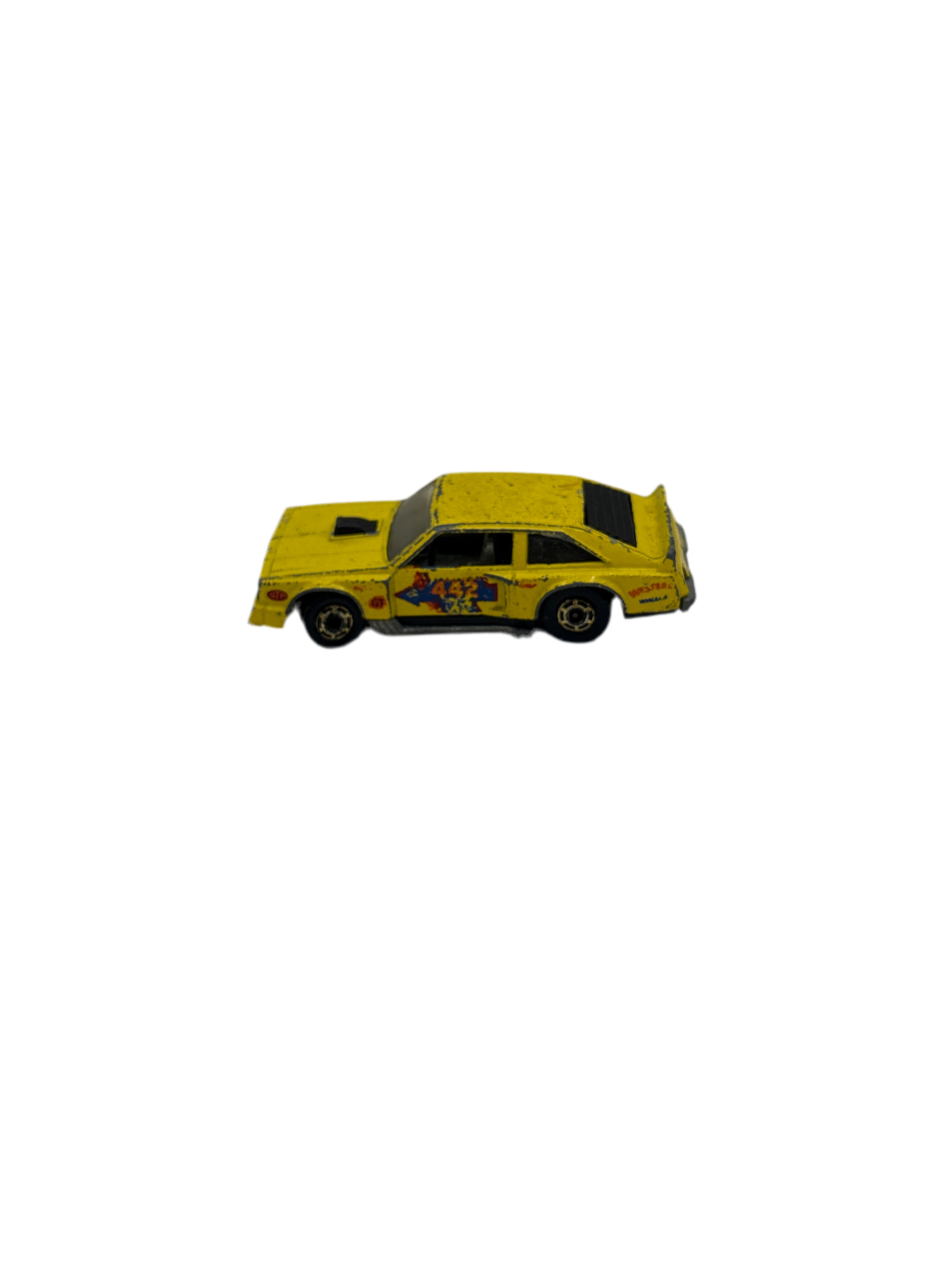 Hot Wheels Flat Out 442 Diecast yellow